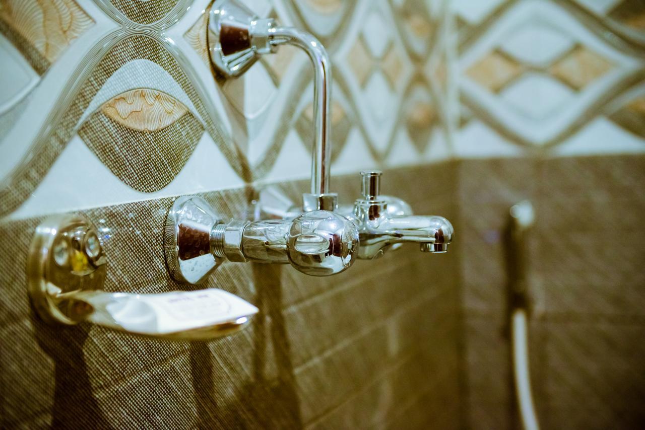 غاواهاتي Hotel Mm المظهر الخارجي الصورة