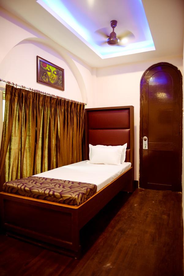 غاواهاتي Hotel Mm المظهر الخارجي الصورة